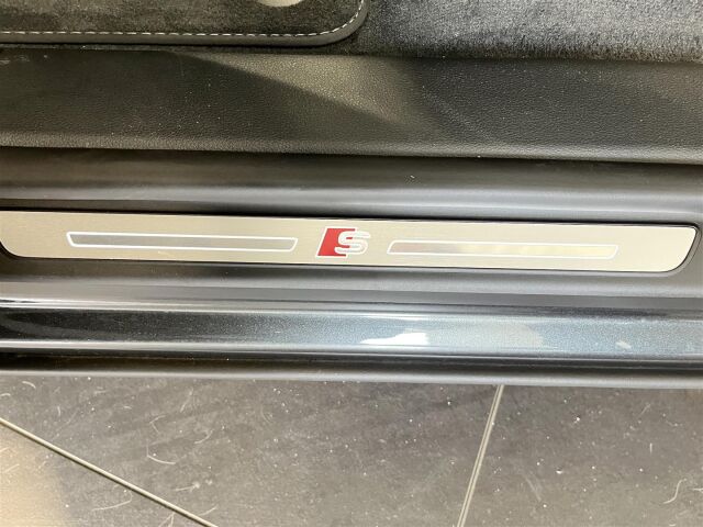 Audi Q8 2026 TFSI e quattro 360 kW Vorsprung Edition
