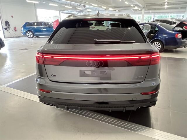 Audi Q8 2026 TFSI e quattro 360 kW Vorsprung Edition