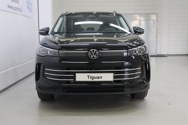Volkswagen Tiguan 2025 Elegance 75-v Juhlamalli eHybrid 150 kW DSG-automaatti
