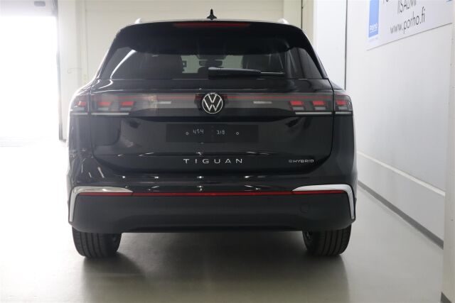 Volkswagen Tiguan 2025 Elegance 75-v Juhlamalli eHybrid 150 kW DSG-automaatti