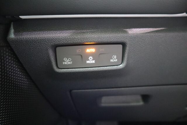 Volkswagen Tiguan 2025 Elegance 75-v Juhlamalli eHybrid 150 kW DSG-automaatti
