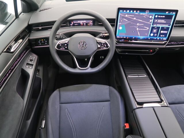 Volkswagen ID.7 2025 Tourer Pro Elegance 75-v Juhlamalli 210 kW, akku 77 kWh
