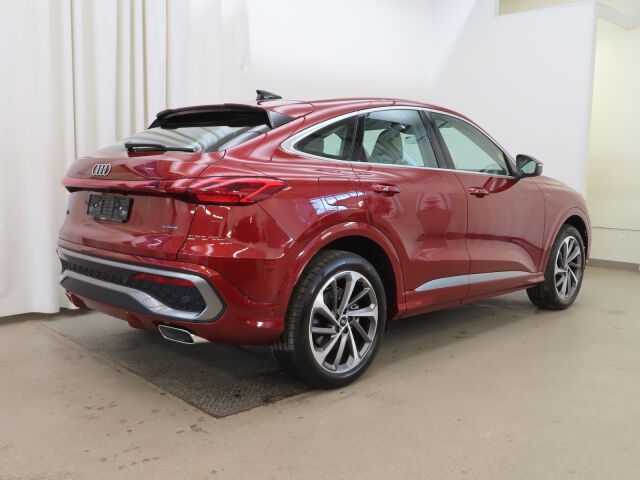 Audi Q5 2026 Sportback e-hybrid quattro 220 kW: Viiden vuoden/100 000km tehdastakuu!