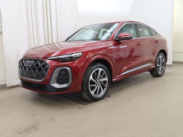 Audi Q5 2026 Sportback e-hybrid quattro 220 kW: Viiden vuoden/100 000km tehdastakuu!