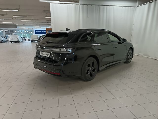 Volkswagen ID.7 2025 Tourer GTX 4MOTION 75-v Juhlamalli 250 kW, akku 86 kWh