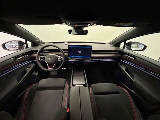 Volkswagen ID.7 2025 Tourer GTX 4MOTION 75-v Juhlamalli 250 kW, akku 86 kWh