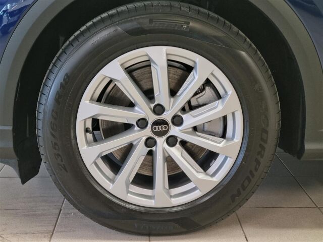 Audi Q5 2025 e-hybrid quattro 220 kW