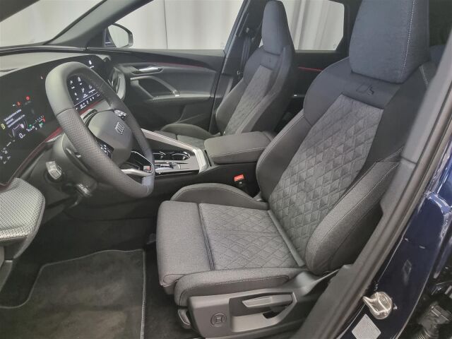 Audi Q5 2025 e-hybrid quattro 220 kW