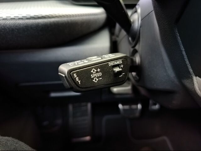 Audi Q5 2025 e-hybrid quattro 220 kW. Takuu 5 vuotta / 100.000 km