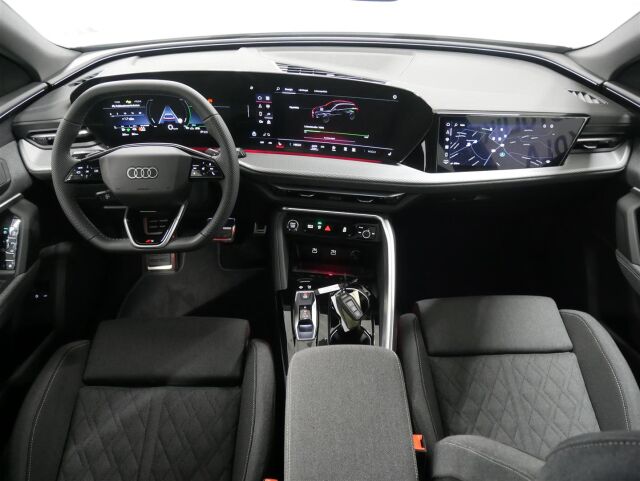 Audi Q5 2025 e-hybrid quattro 220 kW ***Tähän autoon 3 vuoden / 150tkm jatkoturva veloituksetta!***