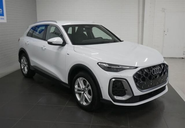 Audi Q5 2025 e-hybrid quattro 220 kW ***Tähän autoon 3 vuoden / 150tkm jatkoturva veloituksetta!***