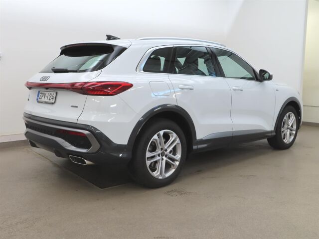 Audi Q5 2025 e-hybrid quattro 220 kW: Viiden vuoden/100tkm takuu. Auto käyttöönotettu 5.6.2026!