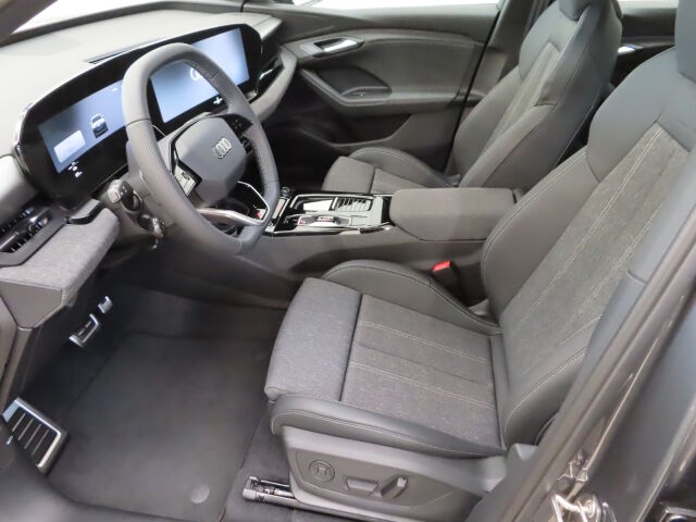 Audi Q6 e-tron 2026 Sportback quattro S line: Uudistunut mv 2026!