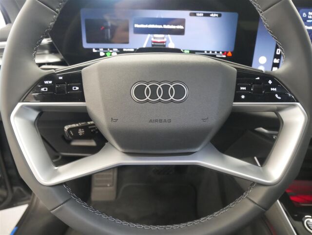 Audi A6 2026 Avant e-hybrid quattro 220 kW