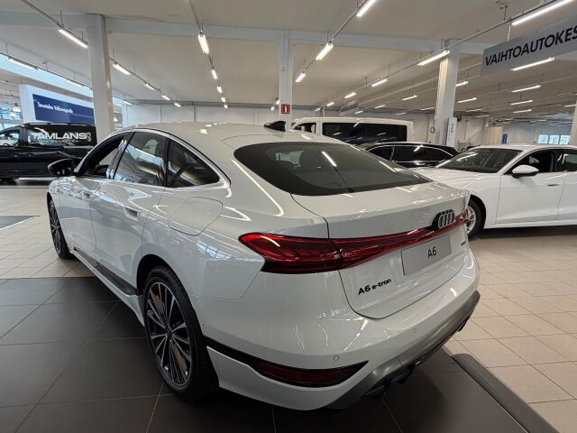Audi A6 e-tron 2026 Sportback quattro S line, Takuu 5-vuotta / 100.000 km