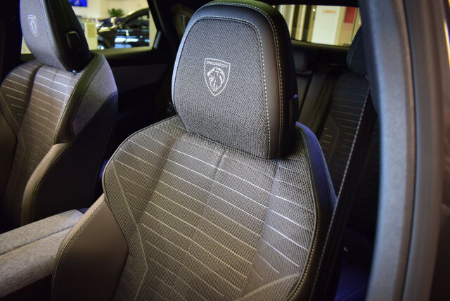 Peugeot E-3008 2026 GT AWD 73 kWh 325 Automaatti * 1,9 % korko + kulut *