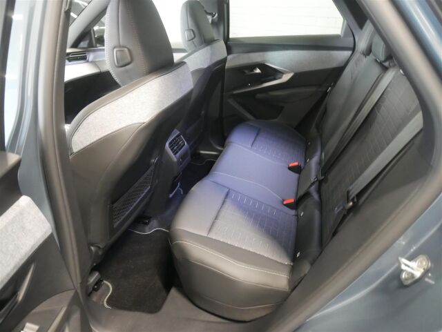 Peugeot 3008 2026 GT-Line Hybrid 145 Automaatti / Navi / Adapt.vakkari / Matrix-LED / Per.kamera / Sähkökontti ym.