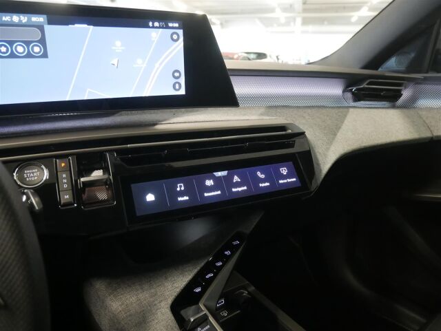 Peugeot 3008 2026 GT-Line Hybrid 145 Automaatti / Navi / Adapt.vakkari / Matrix-LED / Per.kamera / Sähkökontti ym.