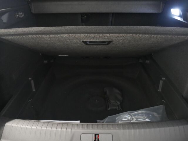 Peugeot 3008 2026 GT-Line Hybrid 145 Automaatti / Navi / Adapt.vakkari / Matrix-LED / Per.kamera / Sähkökontti ym.