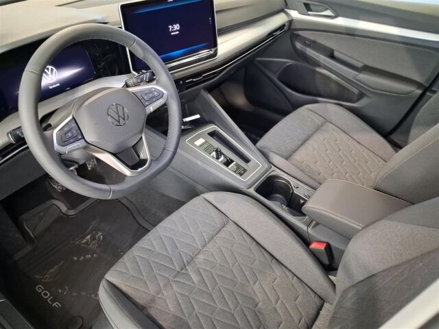 Volkswagen Golf 2026 Variant Comfort Edition 1,5 eTSI 110 kW (MHEV) DSG-automaatti