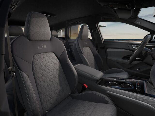 Audi A5 2026 Avant e-hybrid quattro 220 kW