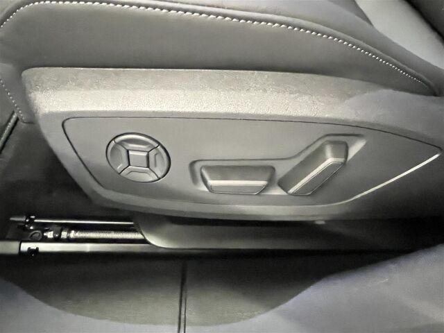 Audi A5 2026 Avant e-hybrid quattro 220 kW