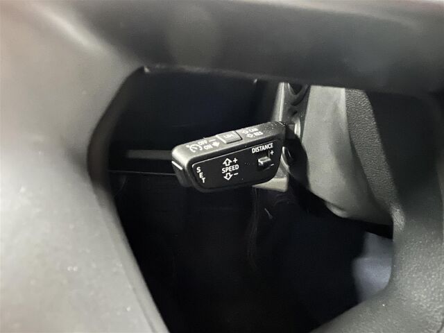 Audi A5 2026 Avant e-hybrid quattro 220 kW