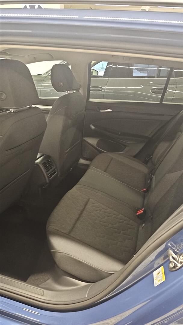 Volkswagen Golf 2026 Variant Comfort Edition 1,5 eTSI 85 kW (MHEV) DSG-automaatti