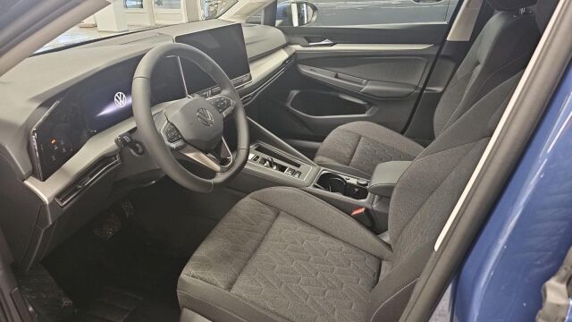 Volkswagen Golf 2026 Variant Comfort Edition 1,5 eTSI 85 kW (MHEV) DSG-automaatti