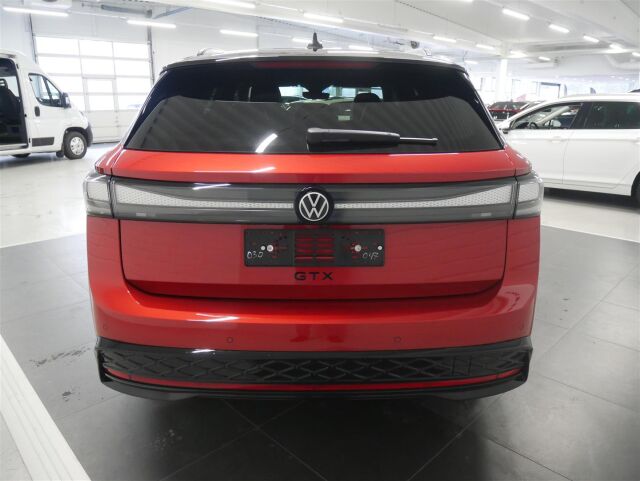 Volkswagen ID.7 2026 Tourer GTX 4MOTION Premium Limited 250 kW Akku 86 kWh*Heti tomitukseen!**Talvirenkaat 760€!*