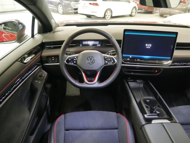 Volkswagen ID.7 2026 Tourer GTX 4MOTION Premium Limited 250 kW Akku 86 kWh*Heti tomitukseen!**Talvirenkaat 760€!*