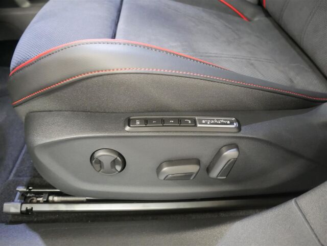 Volkswagen ID.7 2026 Tourer GTX 4MOTION Premium Limited 250 kW Akku 86 kWh*Heti tomitukseen!**Talvirenkaat 760€!*