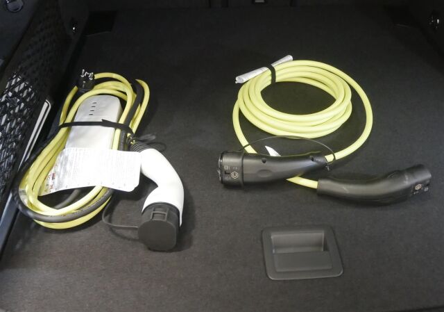 Volkswagen ID.7 2026 Tourer GTX 4MOTION Premium Limited 250 kW Akku 86 kWh*Heti tomitukseen!**Talvirenkaat 760€!*