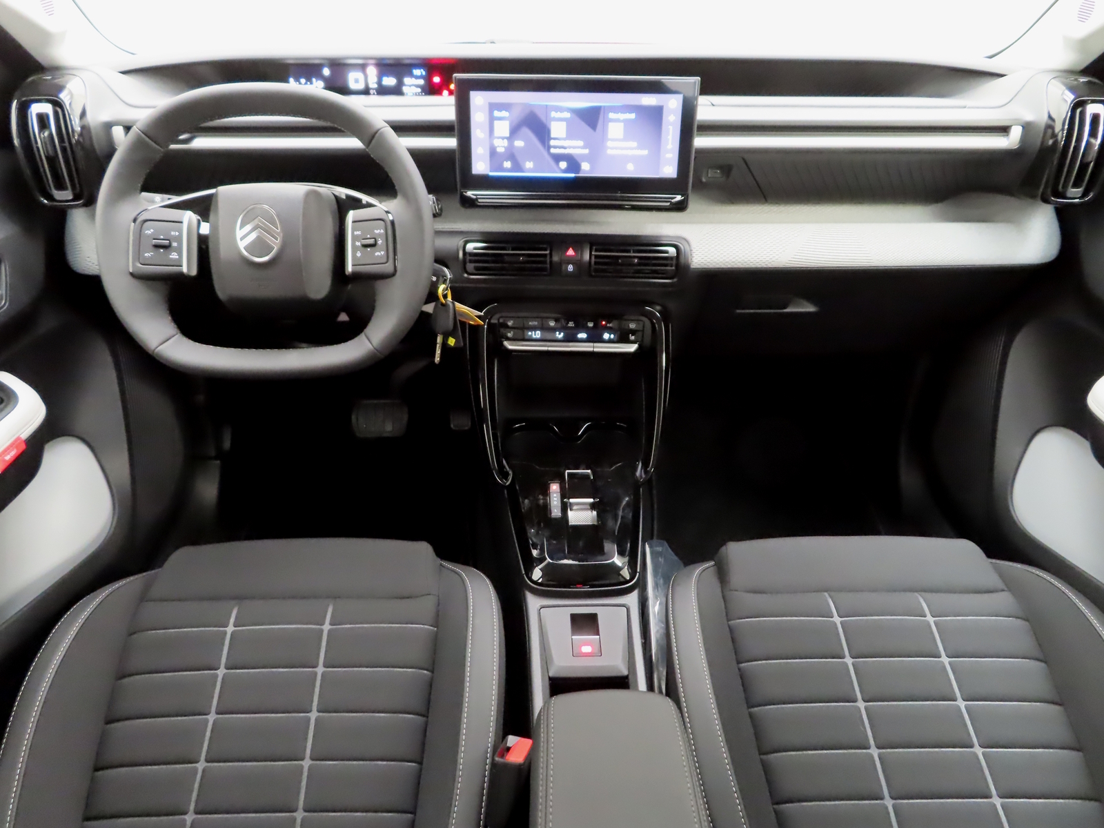 Citroen C3 Max Hybrid 110 Automaatti 2026, kuva 6/9