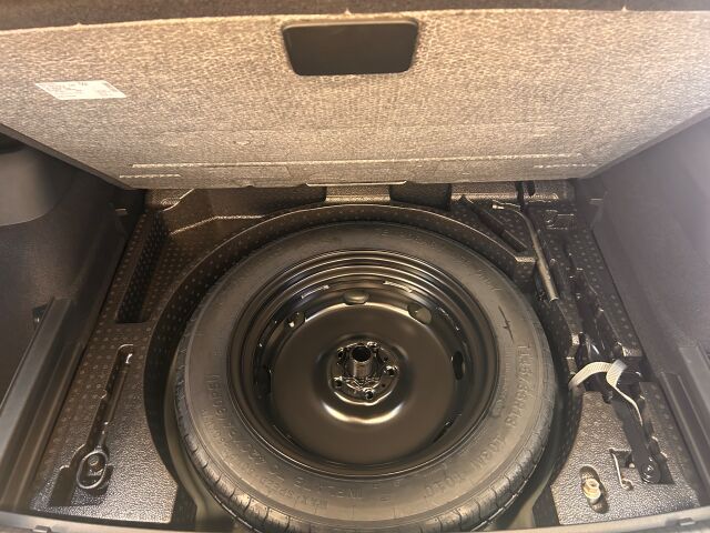 Volkswagen Tiguan 2026 Comfort Edition 1,5 eTSI 96 kW DSG-automaatti