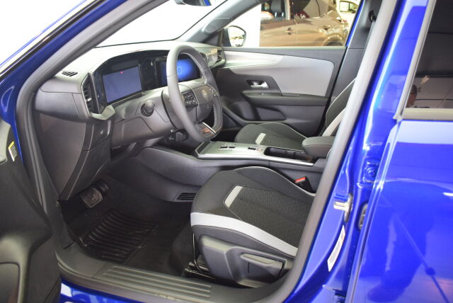 Opel Mokka 2026 Tech Edition Hybrid 145 Aut*MYYNNISSÄ KE 8.4. - SU 12.4 ! Korko 0% + Kulut ! Rajattu erä ! *