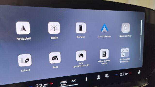 Audi Q6 e-tron 2026 e-tron quattro S line