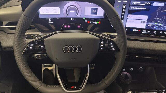 Audi Q6 e-tron 2026 e-tron quattro S line