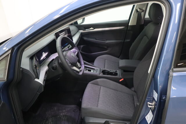 Volkswagen Golf 2026 Variant Comfort Edition 1,5 eTSI 85 kW (MHEV) DSG-automaatti