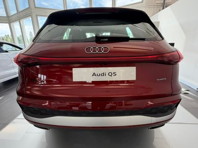 Audi Q5 2026 e-hybrid quattro 220 kW Takuu 5-vuotta / 100.000 km