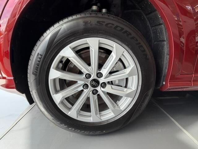 Audi Q5 2026 e-hybrid quattro 220 kW Takuu 5-vuotta / 100.000 km