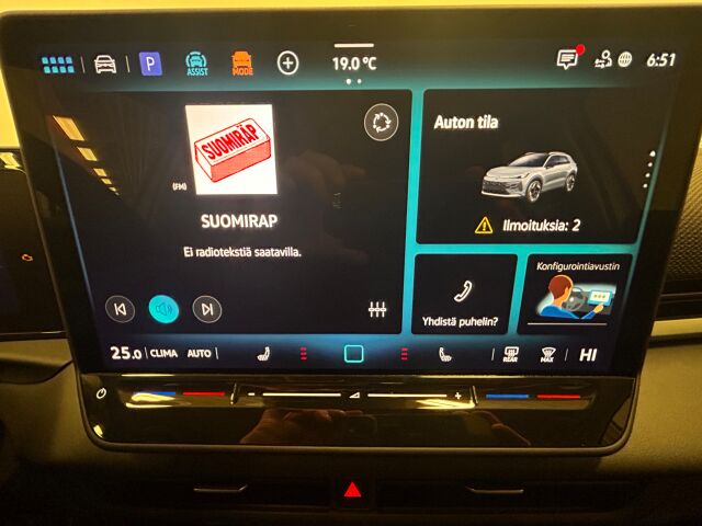 Volkswagen T-Roc 2026 Style 1,5 eTSI 85 kW (MHEV) DSG-automaatti. Hyvillä varusteilla Koukku / Webasto /Led-matriisit