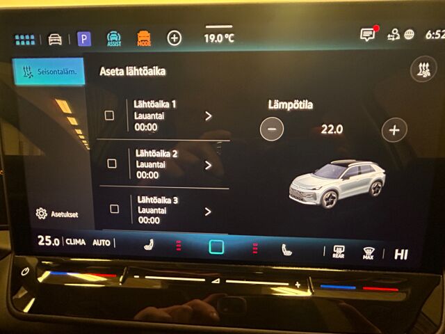 Volkswagen T-Roc 2026 Style 1,5 eTSI 85 kW (MHEV) DSG-automaatti. Hyvillä varusteilla Koukku / Webasto /Led-matriisit