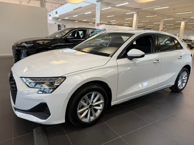 Audi A3 2026 Sportback TFSI 85 kW. Takuu 5-vuotta / 100.000 km