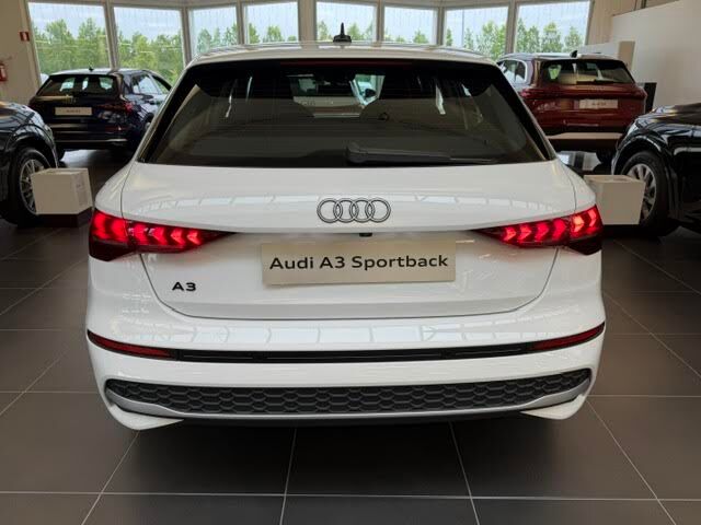 Audi A3 2026 Sportback TFSI 85 kW. Takuu 5-vuotta / 100.000 km