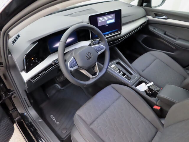 Volkswagen Golf 2026 Variant Comfort Edition 1,5 eTSI 110 kW (MHEV) DSG-automaatti