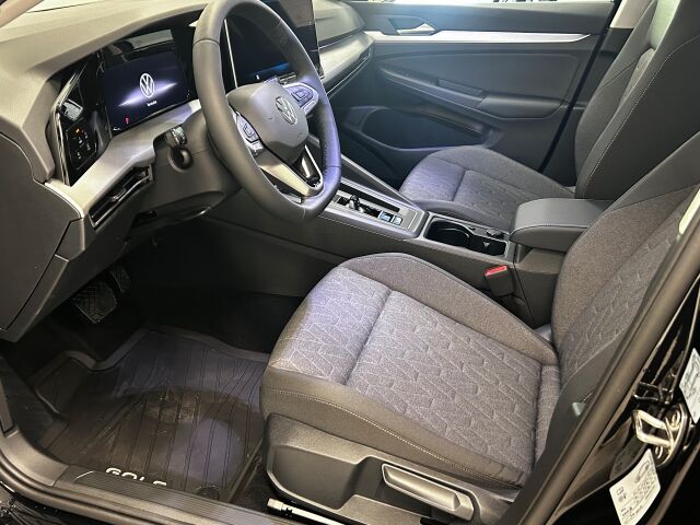 Volkswagen Golf 2026 Comfort Edition 1,5 eTSI 85 kW (MHEV) DSG-automaatti
